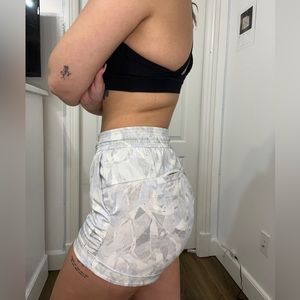 LULULEMON spring break away shorts